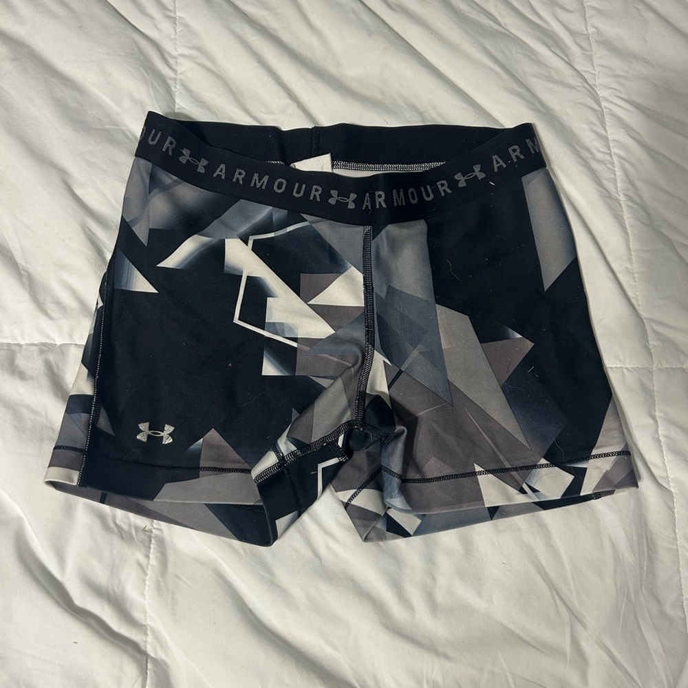 Under Armour Black and Gray Geometric Shorts